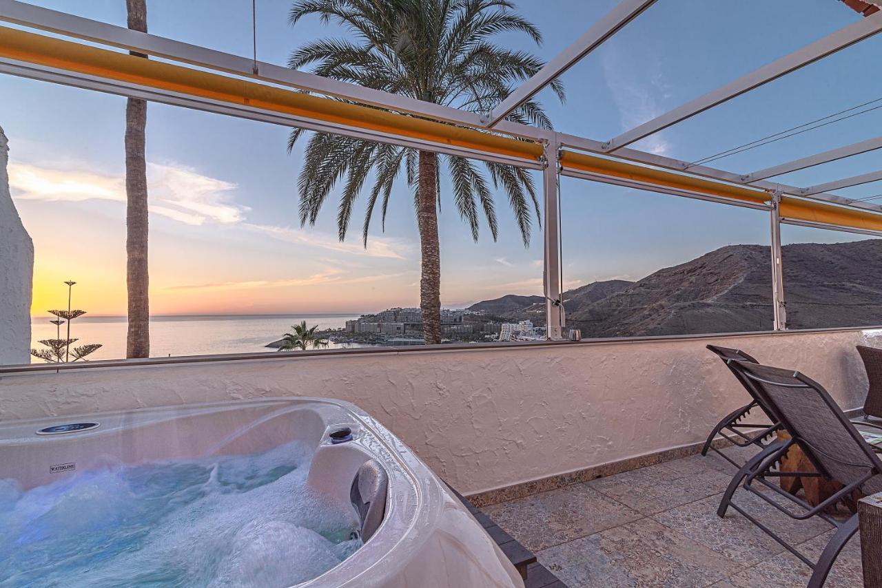 Mogan Luxury Apartment, Sea Views, Jacuzzi And Sauna. Eksteriør billede